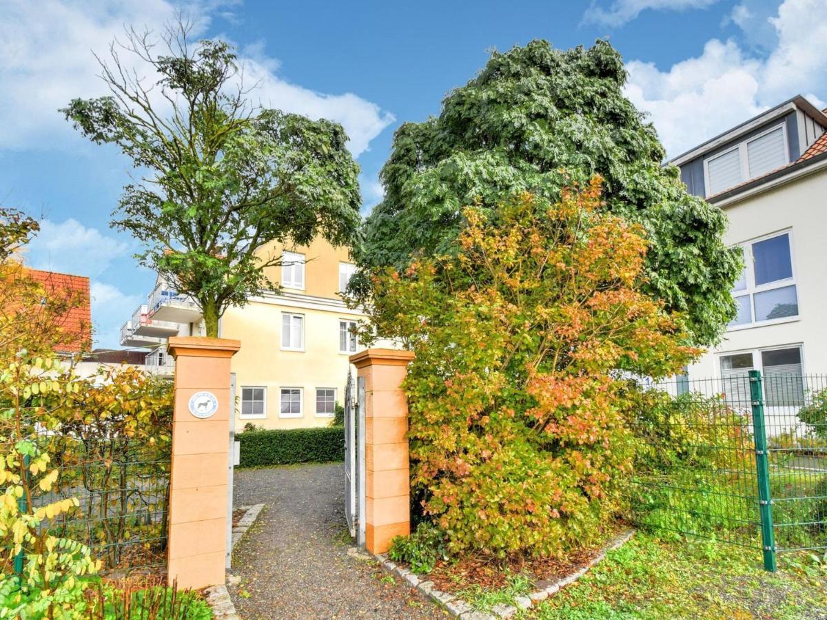 Charming Apartment With A Terrace Near The Sea Wiek auf Rügen Extérieur photo